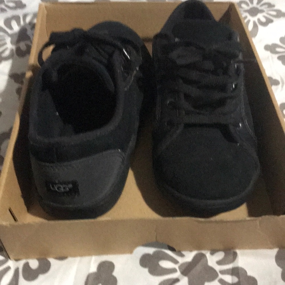 Ugg